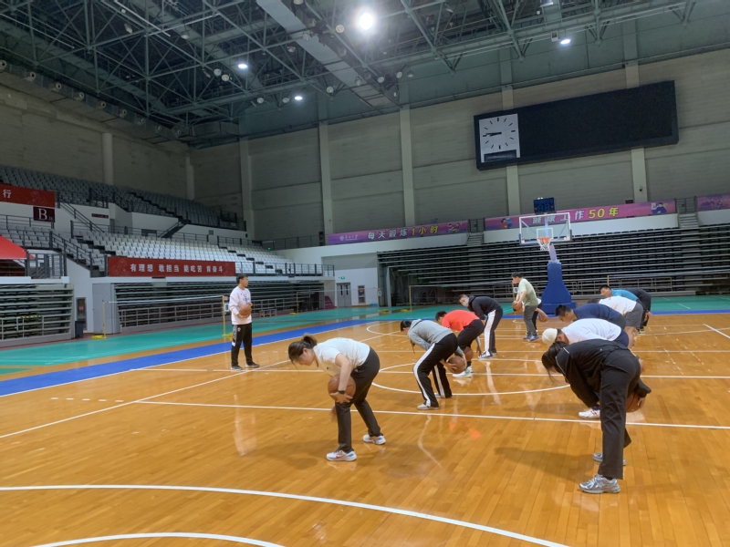 杨瀚森工作室：5天7000公里的旅程，相信你已努力做到最好